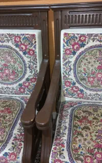 فروش مبل قالی و میز جلو مبلی