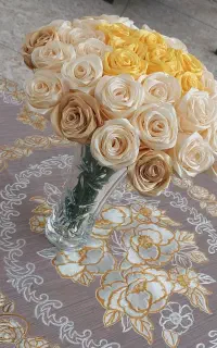 گل رز روبانی
