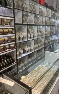 فروشنده اکسسوری و ارایشی