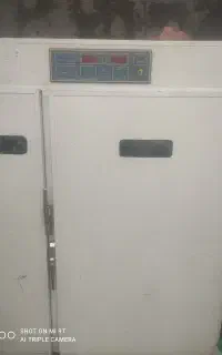 دستگاه جوجه کشی