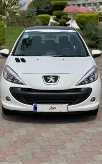 پژو 207سقف شیشه مدل 1401درحد خشک