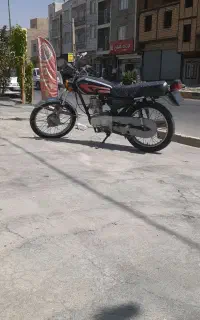 موتور مزایده ۸۹ عروسک