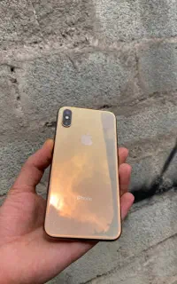 ایفون xs
