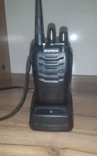 بیسیم اصلی با برده۴ کیلومتر ۱۶ کاناله