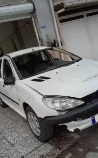 206 مدل 1382 تصادفی