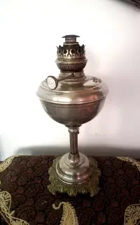 چراغ گردسوز قدیمی