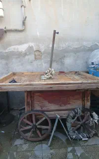 ارابه چوبی میوه فروشی