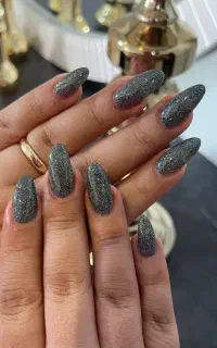 کاشت ناخن در کرج محمدشهر