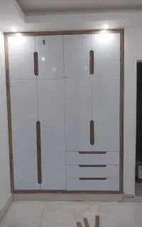 نیاز به یک استاد کار ماهر ویک شاگرد ام دی آف کار