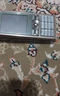 یک عدد گوشی .بدون ایراد
