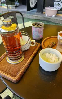 ادمین خانم
