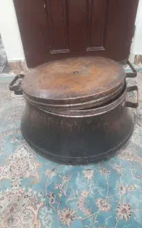 دیگ مسی دسته دار