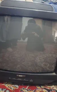 تلویزیون ۲۱ اینچ