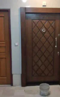 نصب درب ضد سرقت . درب چوبی