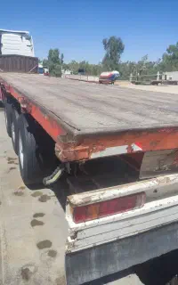 تریلی سه محور
