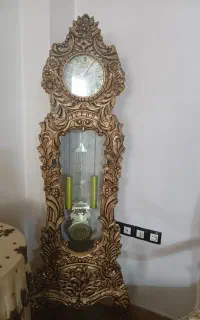 ساعت ایستاده در حد نو