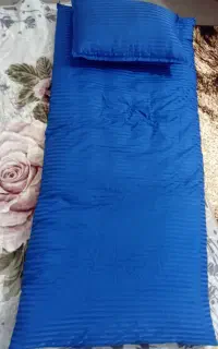 زیرانداز و بالشت ست ۴ عدد