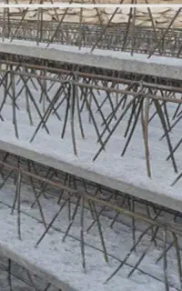 تیرچه بتونی ساختمان.
