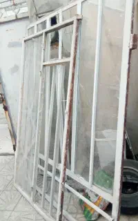 چهارچوب آهنی