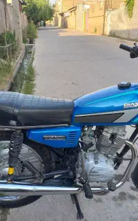 هوندا ۱۲۵ پرواز