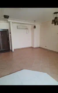 اجاره یک واحد آپارتمان ۹۰متری طبقه دوم