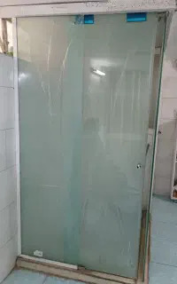 حمام شیشه ای