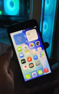 آیفون SE 2020 Black