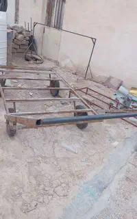 گاری چهار چرخ