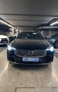 ولوو S90 T8  AWD