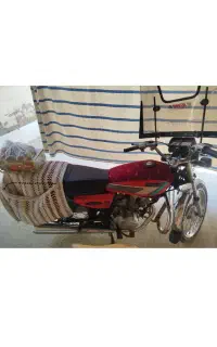 هندای ۱۲۵ کاربراتوری