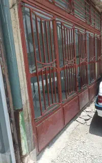 درب در ابعاد ارتفاع 3.5درعرض4.70