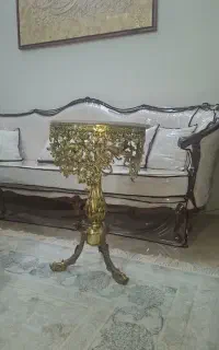 میز طلایی