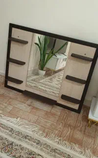 اینه آرایشی دیواری