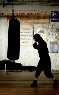 کلاس کیک بوکسینگ ، بوکس ، آمادگی جسمانی بانوان