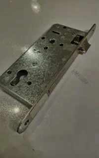 قفل درب