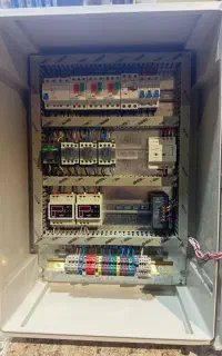تعمیرات برق صنعتی و برنامه نویسی PLC
