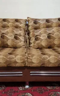 کاناپه سه تفره تخت شو