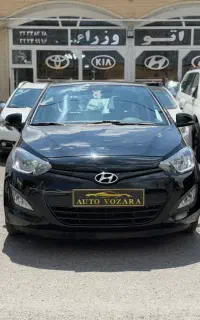 هیوندای i20