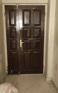 درب دو لنگه چپ باز شو