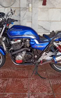 cb1300