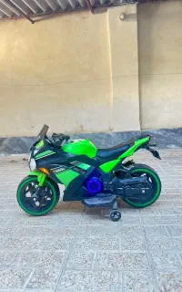 موتور برقی اسپرت سبز رنگ طرح کاوازاکی مخصوص کودکان