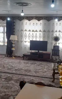 فروش فوری منزل مسکونی و زمین