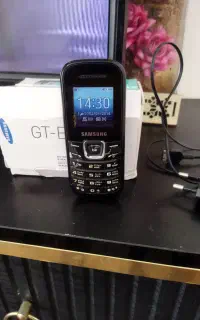 گوشی ساده سامسونگgt 1200Rدرحدنوفقط2/000/000