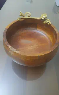 میوه خوری چوبی