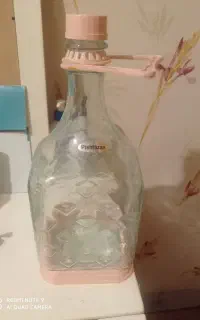 دو عدد بطری شیشه ای