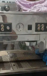دستگاه قهوه و آسیاب کابینت و مبل ام دی اف مغازه