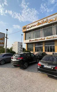 استخدام نیروی خانم خدمات و پذیرایی با محل اقامت