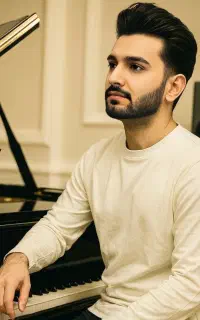 آموزش گیتار و خوانندگی آنلاین