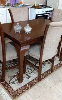 میز ناهارخوری