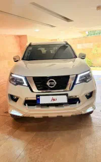 فروش نیسان ترا با کیت بدنه مدل ۱۴۰۴